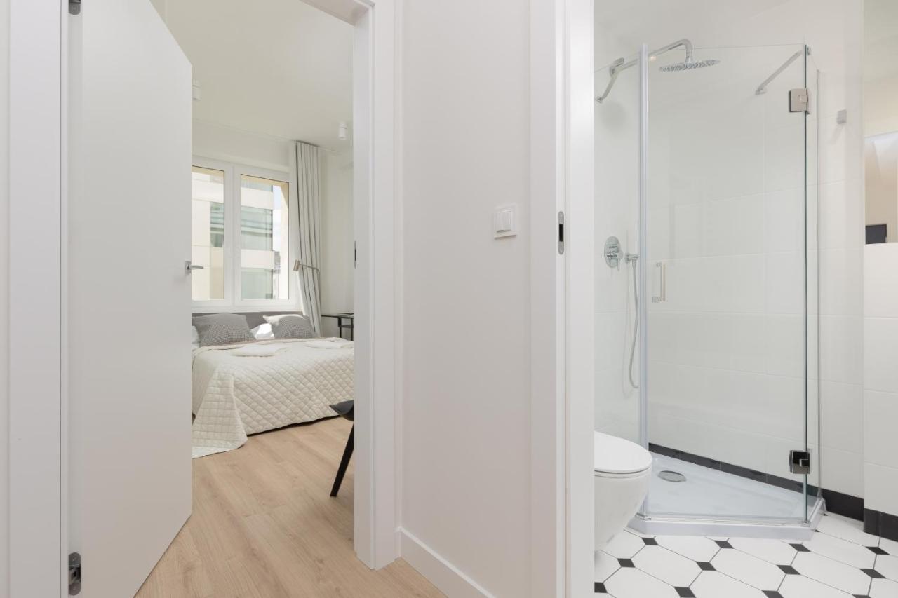 Fashionable City Center Apartment By Noclegi Renters Varsovia Exterior foto